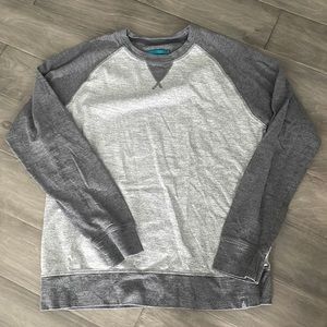 North Face men’s crew neck sweatshirt